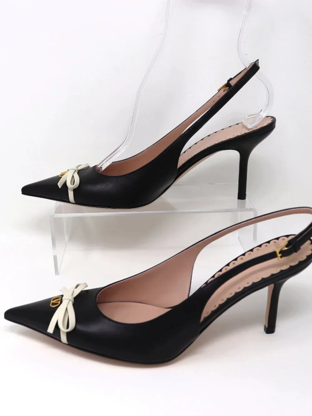 Valentino 37.5 NEW With Box Bepointy Slingback Pump Black & Ivory Patent Leather